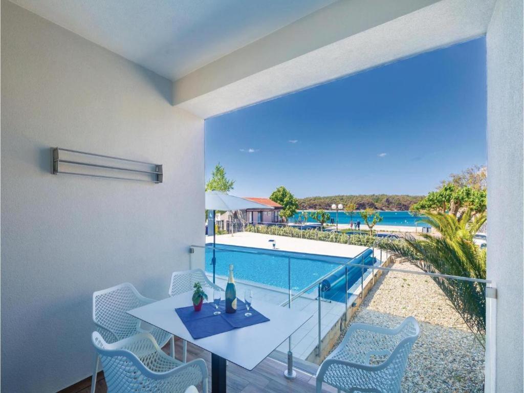 Vila Ponte Punat Luaran gambar